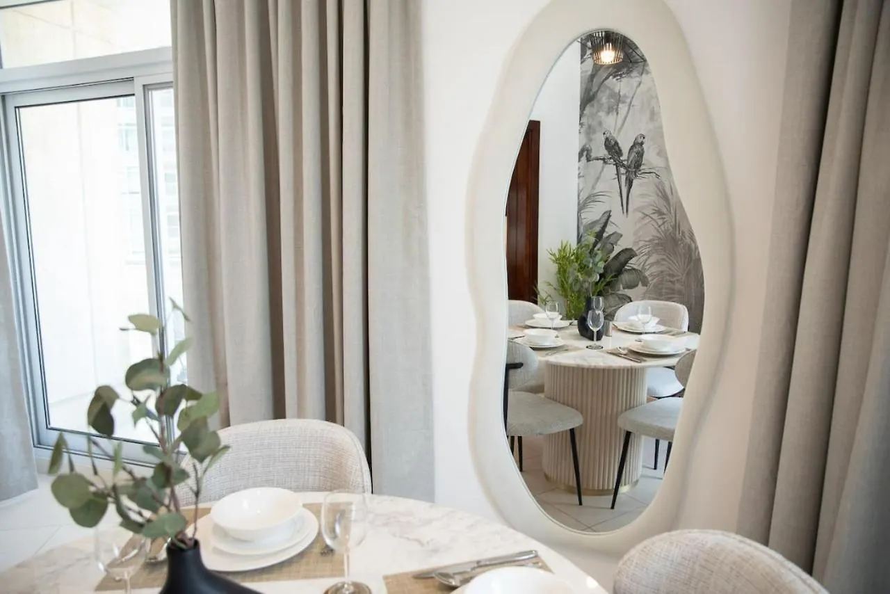Trendy 1 Bed Getaway In The Heart Of Downtown Apartment Dubai